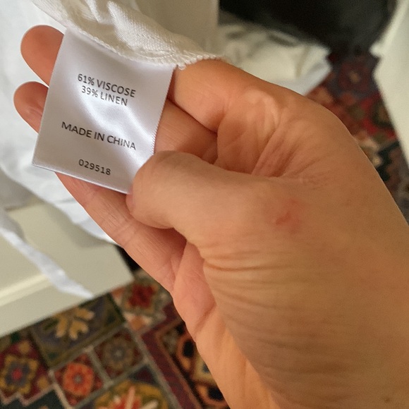 ✨HOST PICK✨ Sussan Linen Blend White Short Sleeve Blouse - Picture 3 of 3